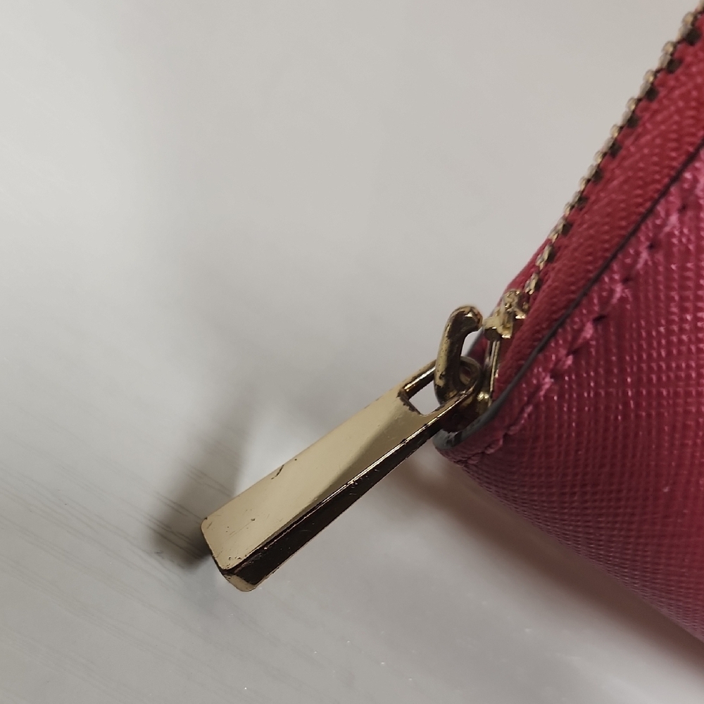 Tory Burch Rose Women's Zippy Wallet - Picture 9 of 10